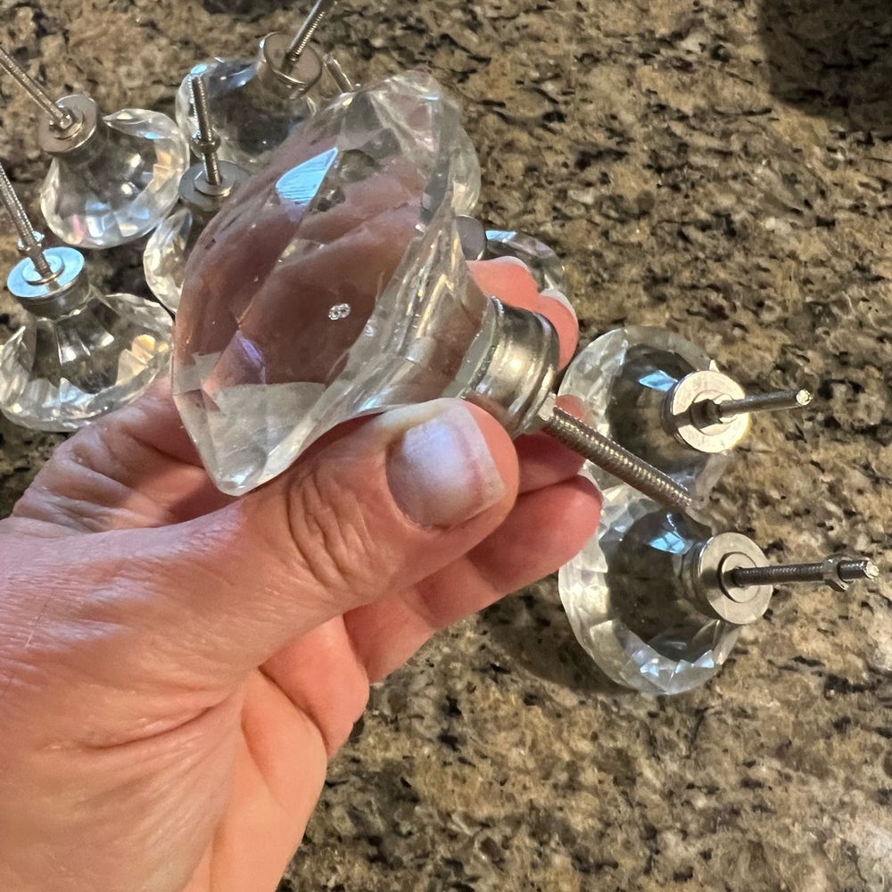 Clear Glass Knobs - Picture 3 of 4